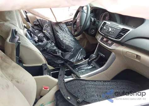 2013 Honda Accord Lx z USA, uszkodzony, nr VIN 1HGCR2F32DA224761